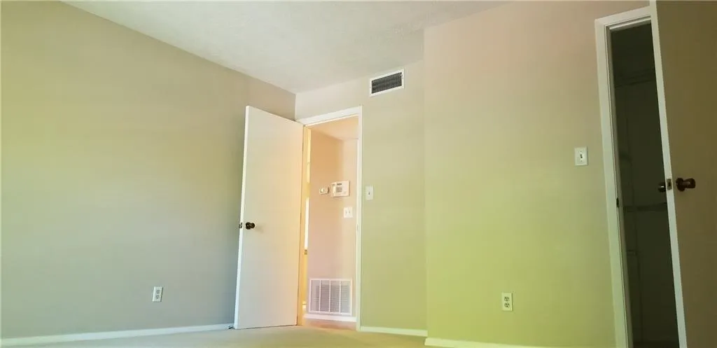 701 River Run Drive, Atlanta, Georgia 30350, 2 Bedrooms Bedrooms, ,2 BathroomsBathrooms,Residential,Sold,701 River Run Drive,6702311