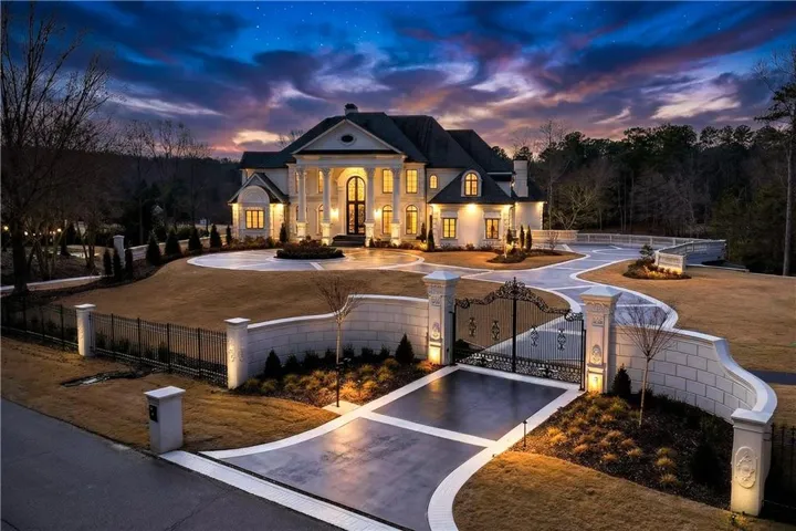 10450 Belladrum, Alpharetta, Georgia 30022