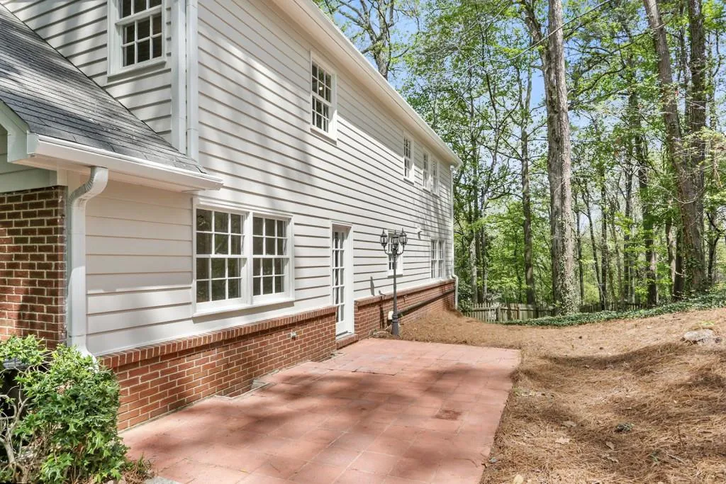 6765 Brandon Mill Road Nw, Sandy Springs, Georgia 30328, 4 Bedrooms Bedrooms, ,2 BathroomsBathrooms,Residential,Sold,6765 Brandon Mill Road Nw,6707919