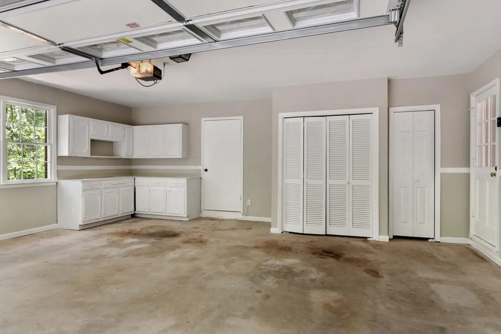 6765 Brandon Mill Road Nw, Sandy Springs, Georgia 30328, 4 Bedrooms Bedrooms, ,2 BathroomsBathrooms,Residential,Sold,6765 Brandon Mill Road Nw,6707919