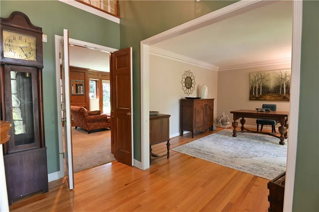 300 Spindle Court, Sandy Springs, Georgia 30350, 4 Bedrooms Bedrooms, ,3 BathroomsBathrooms,Residential,Sold,300 Spindle Court,6765808 300 Spindle Court, Sandy Springs, Georgia 30350, 4 Bedrooms Bedrooms, ,3 BathroomsBathrooms,Residential,Sold,300 Spindle Court,6765808