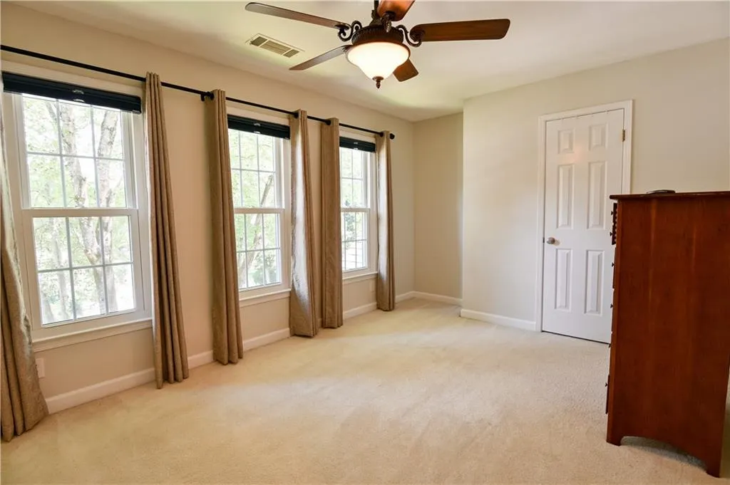 300 Spindle Court, Sandy Springs, Georgia 30350, 4 Bedrooms Bedrooms, ,3 BathroomsBathrooms,Residential,Sold,300 Spindle Court,6765808 300 Spindle Court, Sandy Springs, Georgia 30350, 4 Bedrooms Bedrooms, ,3 BathroomsBathrooms,Residential,Sold,300 Spindle Court,6765808