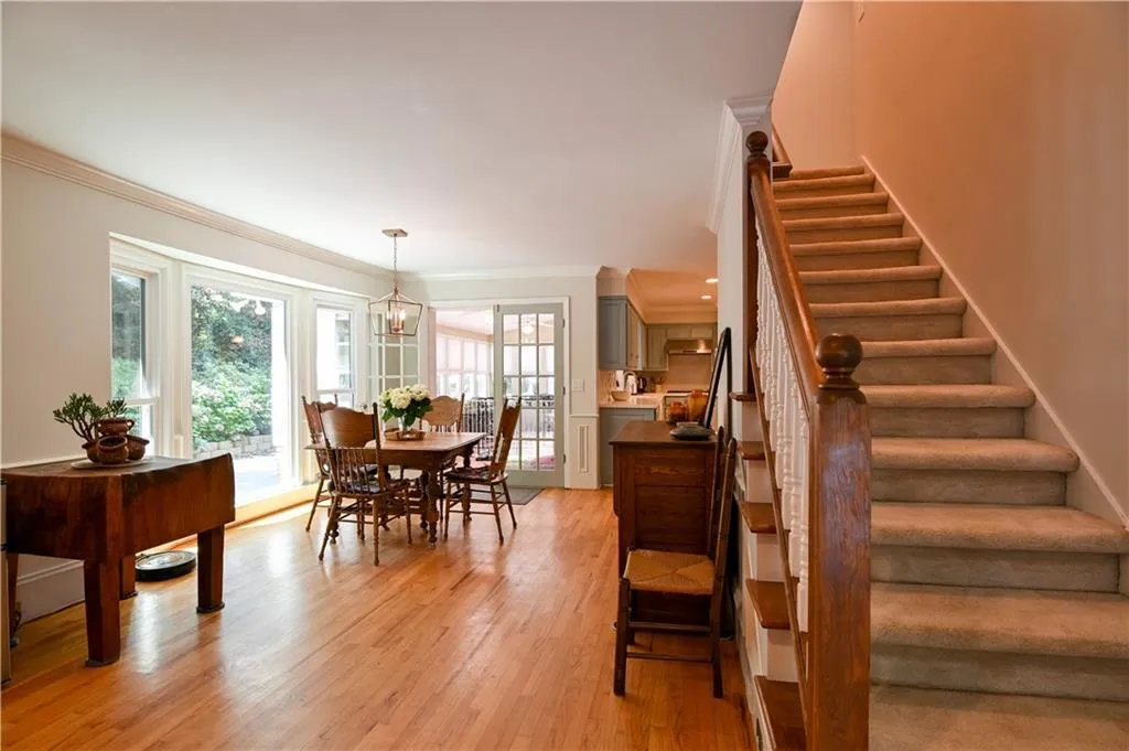 300 Spindle Court, Sandy Springs, Georgia 30350, 4 Bedrooms Bedrooms, ,3 BathroomsBathrooms,Residential,Sold,300 Spindle Court,6765808 300 Spindle Court, Sandy Springs, Georgia 30350, 4 Bedrooms Bedrooms, ,3 BathroomsBathrooms,Residential,Sold,300 Spindle Court,6765808