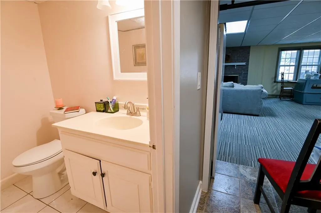 300 Spindle Court, Sandy Springs, Georgia 30350, 4 Bedrooms Bedrooms, ,3 BathroomsBathrooms,Residential,Sold,300 Spindle Court,6765808 300 Spindle Court, Sandy Springs, Georgia 30350, 4 Bedrooms Bedrooms, ,3 BathroomsBathrooms,Residential,Sold,300 Spindle Court,6765808