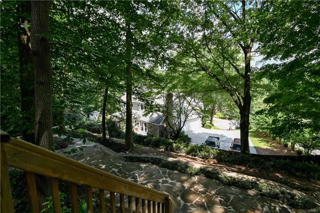 300 Spindle Court, Sandy Springs, Georgia 30350, 4 Bedrooms Bedrooms, ,3 BathroomsBathrooms,Residential,Sold,300 Spindle Court,6765808 300 Spindle Court, Sandy Springs, Georgia 30350, 4 Bedrooms Bedrooms, ,3 BathroomsBathrooms,Residential,Sold,300 Spindle Court,6765808