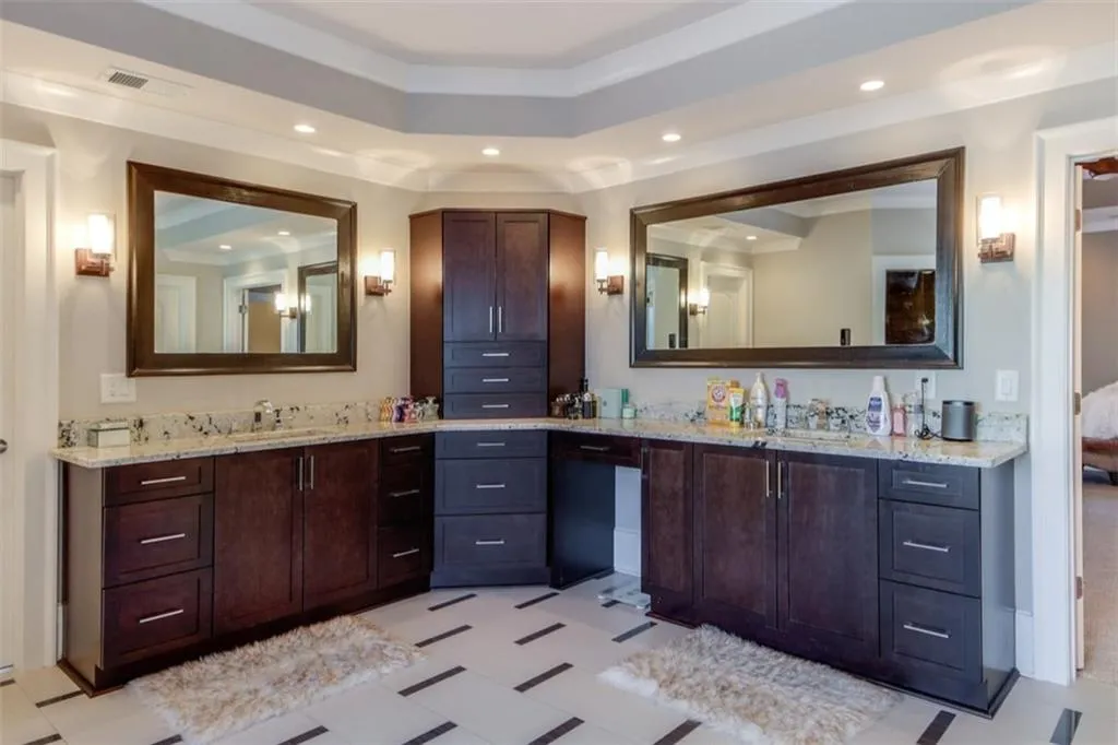 1225 Spalding Drive, Sandy Springs, Georgia 30350, 7 Bedrooms Bedrooms, ,7 BathroomsBathrooms,Residential,Sold,1225 Spalding Drive,7163227