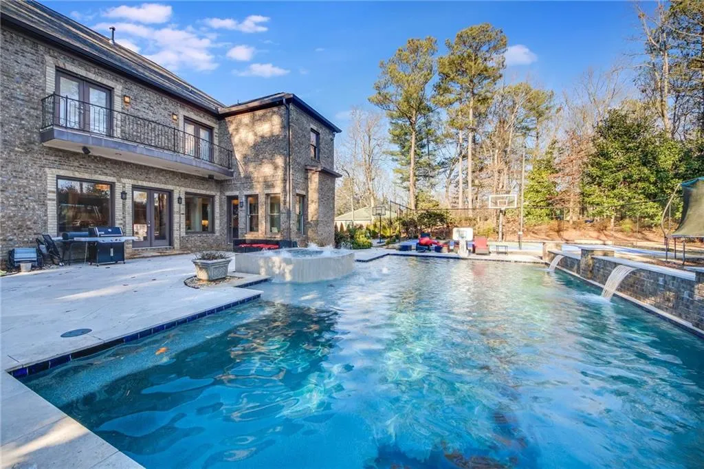 1225 Spalding Drive, Sandy Springs, Georgia 30350, 7 Bedrooms Bedrooms, ,7 BathroomsBathrooms,Residential,Sold,1225 Spalding Drive,7163227