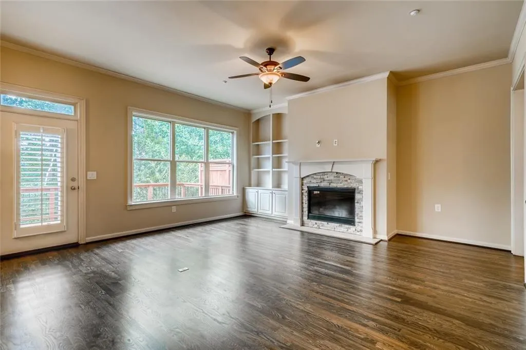 994 Bergeron Place, Atlanta, Georgia 30328, 4 Bedrooms Bedrooms, ,3 BathroomsBathrooms,Residential,Sold,994 Bergeron Place,6909725