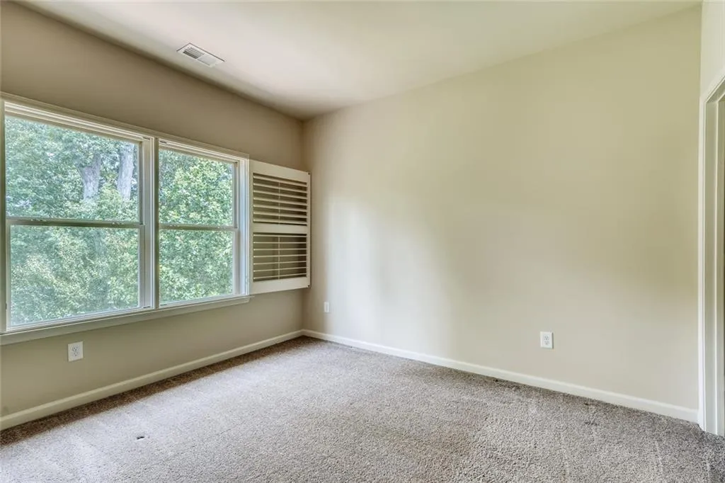 994 Bergeron Place, Atlanta, Georgia 30328, 4 Bedrooms Bedrooms, ,3 BathroomsBathrooms,Residential,Sold,994 Bergeron Place,6909725