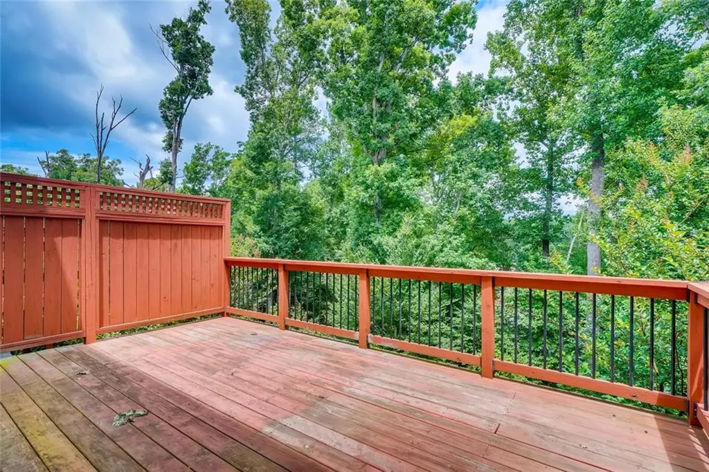 994 Bergeron Place, Atlanta, Georgia 30328, 4 Bedrooms Bedrooms, ,3 BathroomsBathrooms,Residential,Sold,994 Bergeron Place,6909725