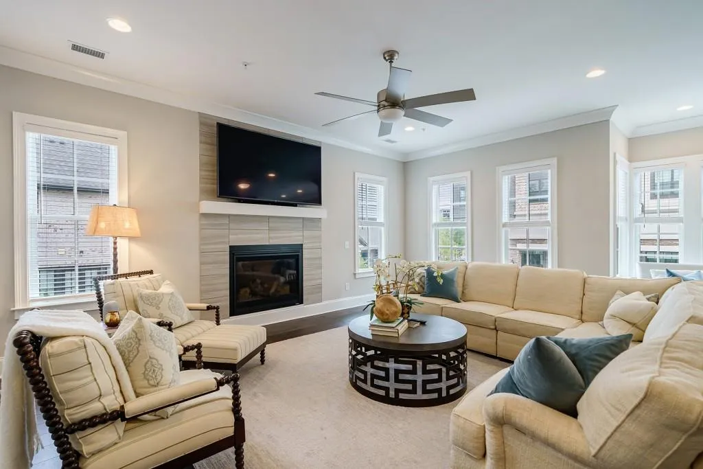 6596 Aria Village Drive, Sandy Springs, Georgia 30328, 3 Bedrooms Bedrooms, ,3 BathroomsBathrooms,Residential,Sold,6596 Aria Village Drive,7242266