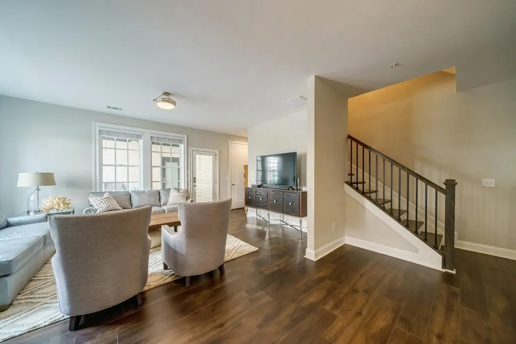 6596 Aria Village Drive, Sandy Springs, Georgia 30328, 3 Bedrooms Bedrooms, ,3 BathroomsBathrooms,Residential,Sold,6596 Aria Village Drive,7242266