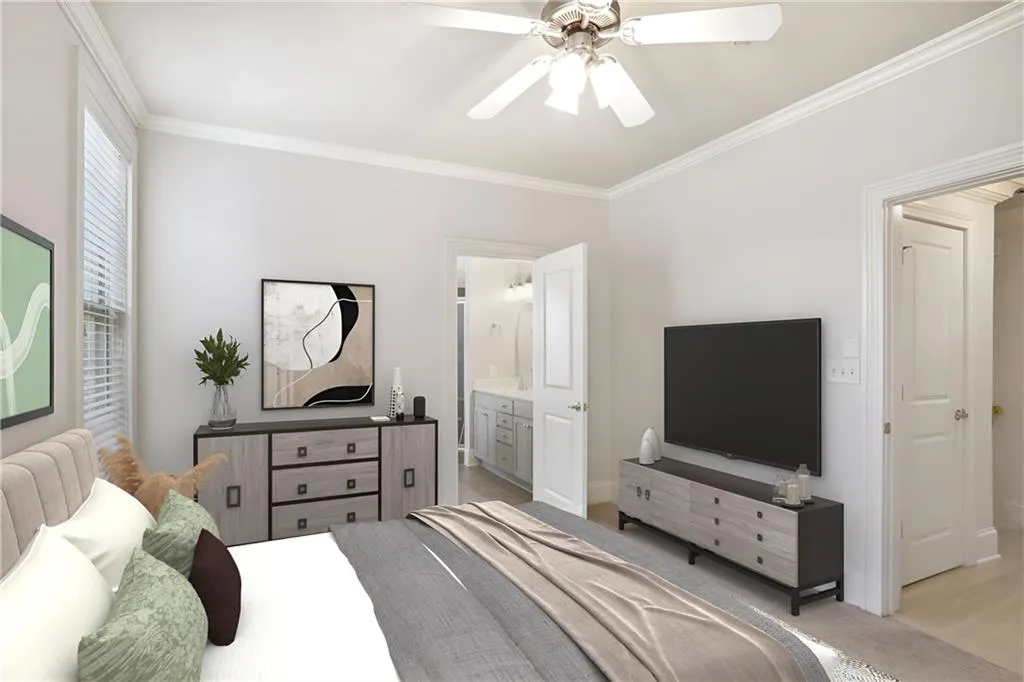 Spacious owner's suite virtually staged.