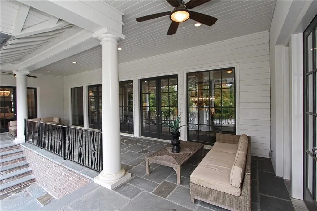 201 Dovecrest Drive, Atlanta, Georgia 30305, 5 Bedrooms Bedrooms, ,5 BathroomsBathrooms,Residential,Sold,201 Dovecrest Drive,5691431