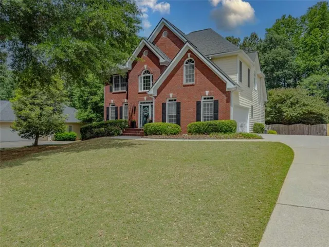 1116 Maple Creek Ridge, Loganville, Georgia 30052