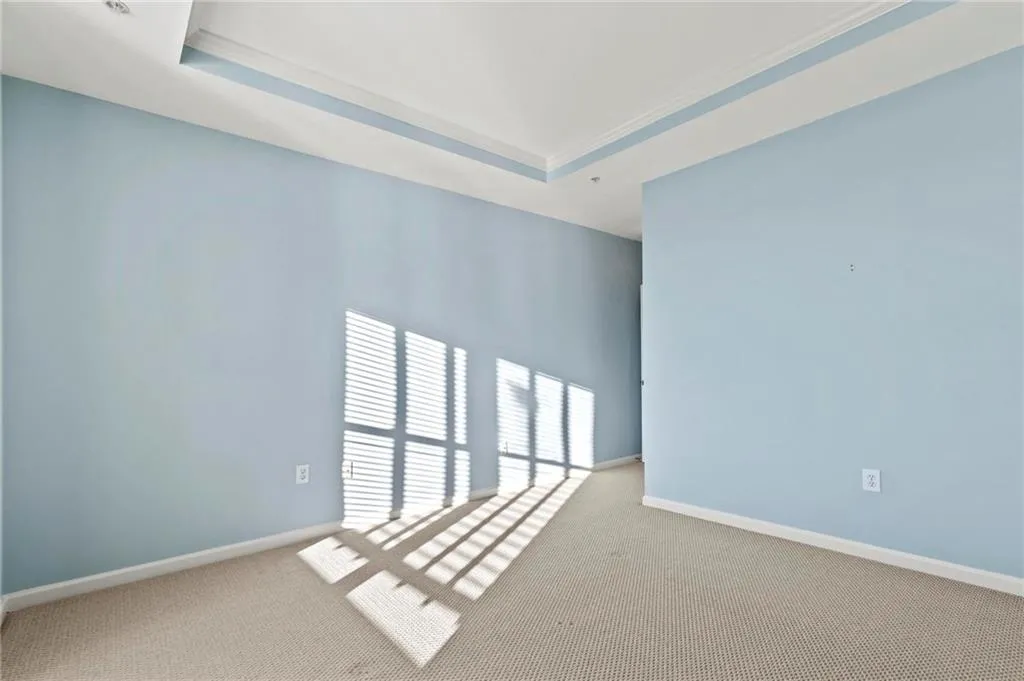 Guest bedroom
