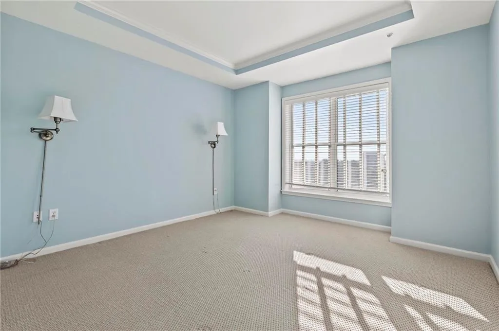 Guest bedroom