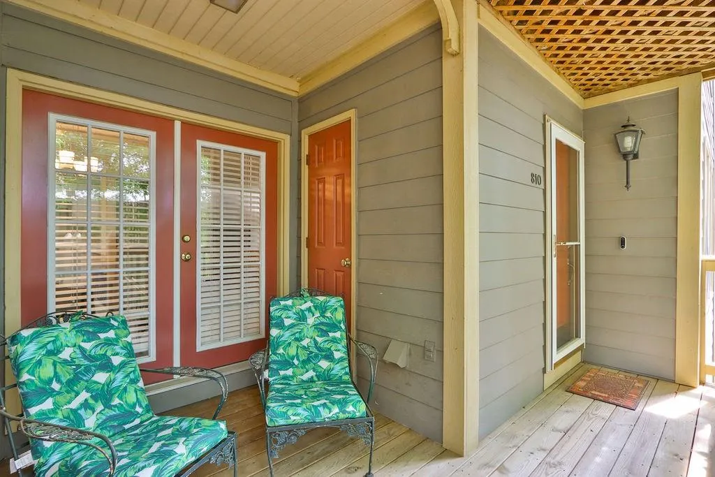 810 Abingdon Way, Sandy Springs, Georgia 30328, 1 Bedroom Bedrooms, ,1 BathroomBathrooms,Residential,Sold,810 Abingdon Way,7219313