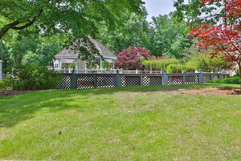 810 Abingdon Way, Sandy Springs, Georgia 30328, 1 Bedroom Bedrooms, ,1 BathroomBathrooms,Residential,Sold,810 Abingdon Way,7219313