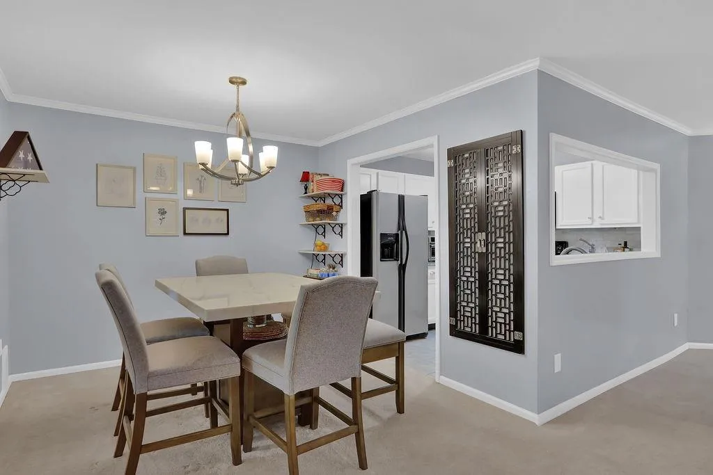 810 Abingdon Way, Sandy Springs, Georgia 30328, 1 Bedroom Bedrooms, ,1 BathroomBathrooms,Residential,Sold,810 Abingdon Way,7219313