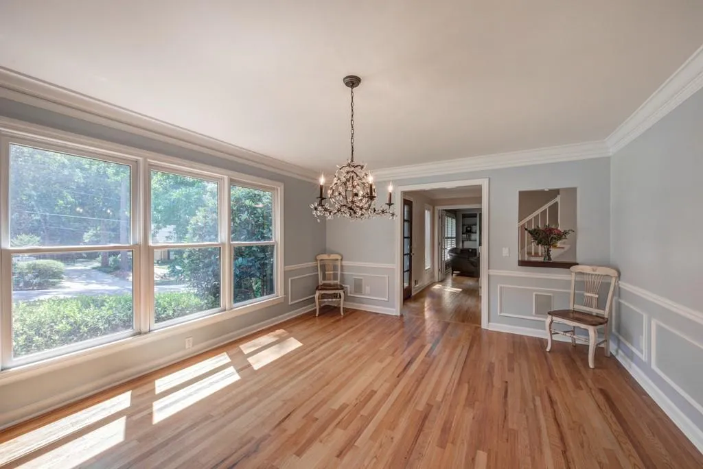 220 Brandon Place, Sandy Springs, Georgia 30328, 6 Bedrooms Bedrooms, ,3 BathroomsBathrooms,Residential,Sold,220 Brandon Place,6758412