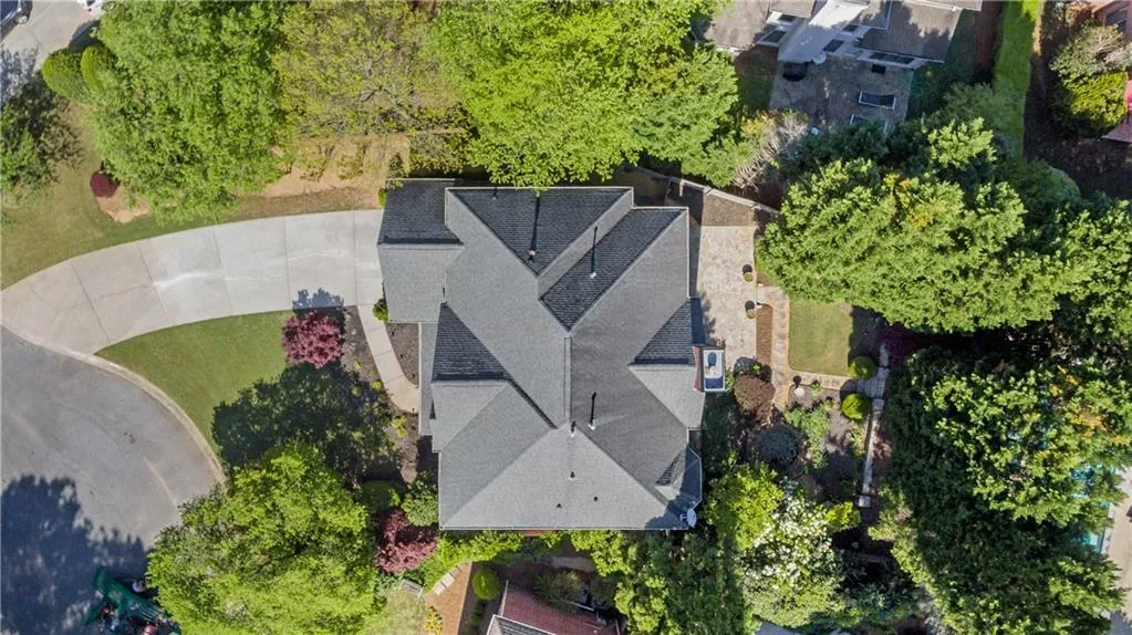 4575 Windsor Gate Court, Sandy Springs, Georgia 30342, 5 Bedrooms Bedrooms, ,3 BathroomsBathrooms,Residential,Sold,4575 Windsor Gate Court,6731182