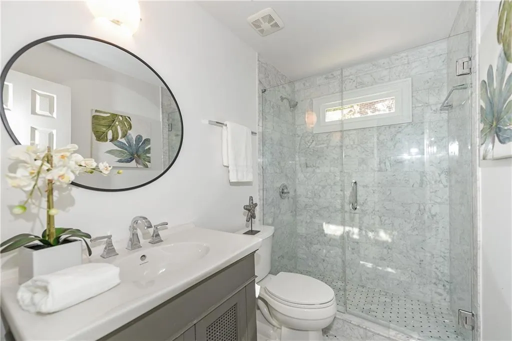 4575 Windsor Gate Court, Sandy Springs, Georgia 30342, 5 Bedrooms Bedrooms, ,3 BathroomsBathrooms,Residential,Sold,4575 Windsor Gate Court,6731182