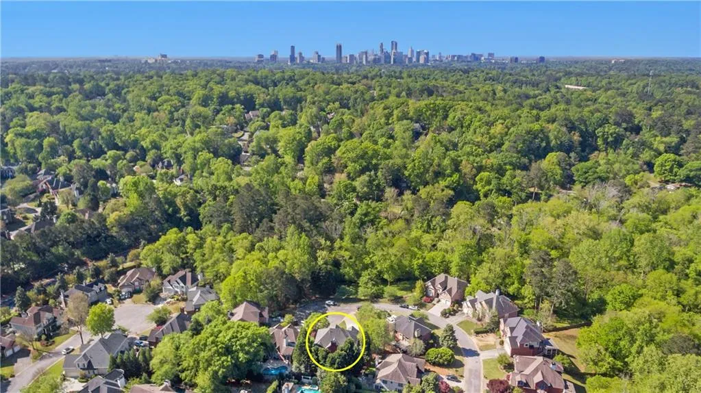 4575 Windsor Gate Court, Sandy Springs, Georgia 30342, 5 Bedrooms Bedrooms, ,3 BathroomsBathrooms,Residential,Sold,4575 Windsor Gate Court,6731182