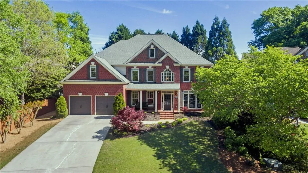 4575 Windsor Gate Court, Sandy Springs, Georgia 30342, 5 Bedrooms Bedrooms, ,3 BathroomsBathrooms,Residential,Sold,4575 Windsor Gate Court,6731182