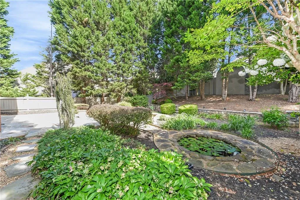 4575 Windsor Gate Court, Sandy Springs, Georgia 30342, 5 Bedrooms Bedrooms, ,3 BathroomsBathrooms,Residential,Sold,4575 Windsor Gate Court,6731182
