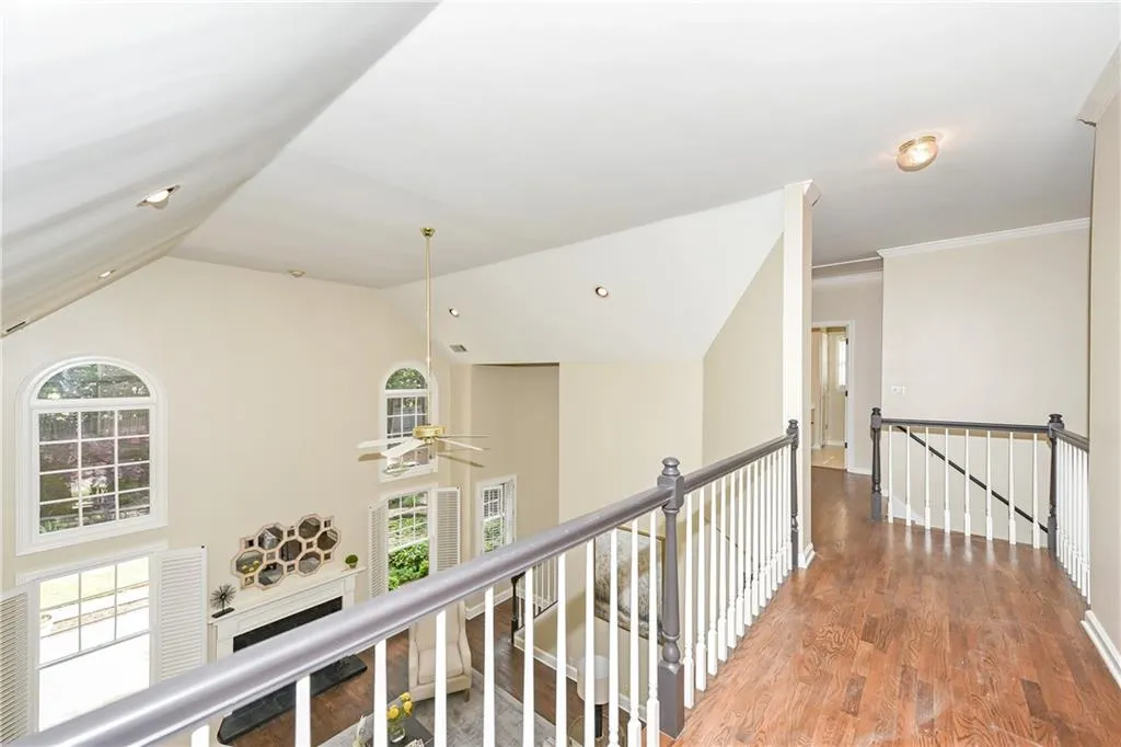 4575 Windsor Gate Court, Sandy Springs, Georgia 30342, 5 Bedrooms Bedrooms, ,3 BathroomsBathrooms,Residential,Sold,4575 Windsor Gate Court,6731182