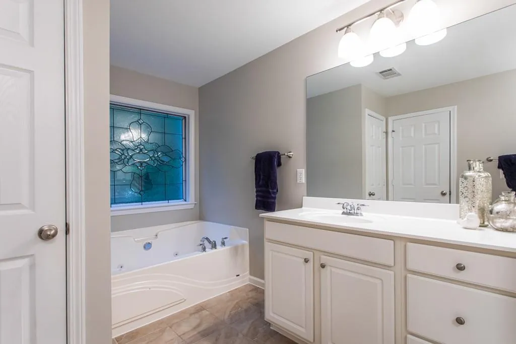 630 Pember Point, Sandy Springs, Georgia 30350, 3 Bedrooms Bedrooms, ,3 BathroomsBathrooms,Residential,Sold,630 Pember Point,6938051