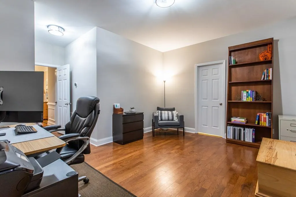630 Pember Point, Sandy Springs, Georgia 30350, 3 Bedrooms Bedrooms, ,3 BathroomsBathrooms,Residential,Sold,630 Pember Point,6938051