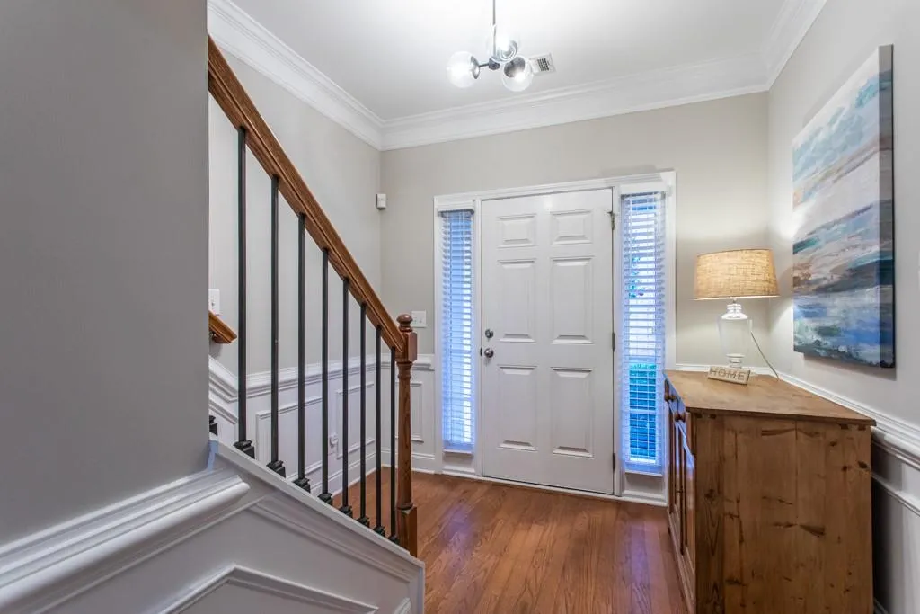 630 Pember Point, Sandy Springs, Georgia 30350, 3 Bedrooms Bedrooms, ,3 BathroomsBathrooms,Residential,Sold,630 Pember Point,6938051