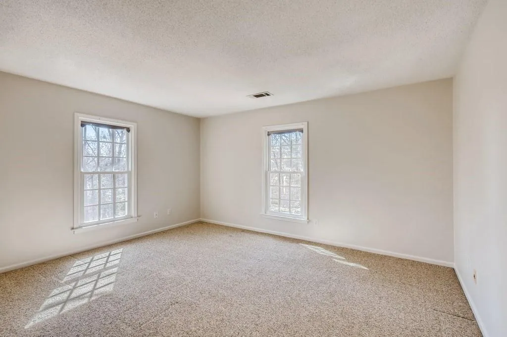 316 The Chace Ne Unit 316, Atlanta, Georgia 30328, 4 Bedrooms Bedrooms, ,2 BathroomsBathrooms,Residential,Sold,316 The Chace Ne Unit 316,6847682