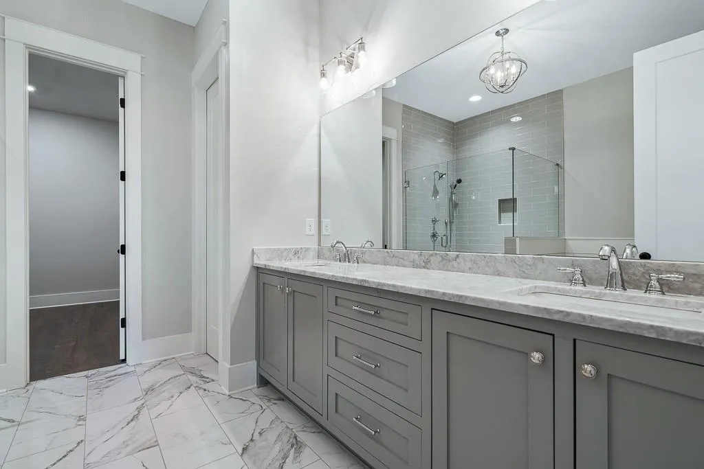 206 Underwood Drive, Sandy Springs, Georgia 30328, 5 Bedrooms Bedrooms, ,4 BathroomsBathrooms,Residential,Sold,206 Underwood Drive,6603797