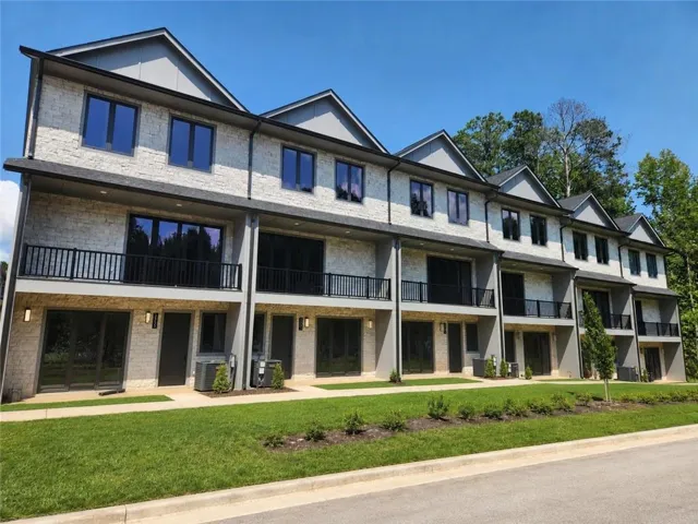 3563 Chelsea Falls Way, Suwanee, Georgia 30024