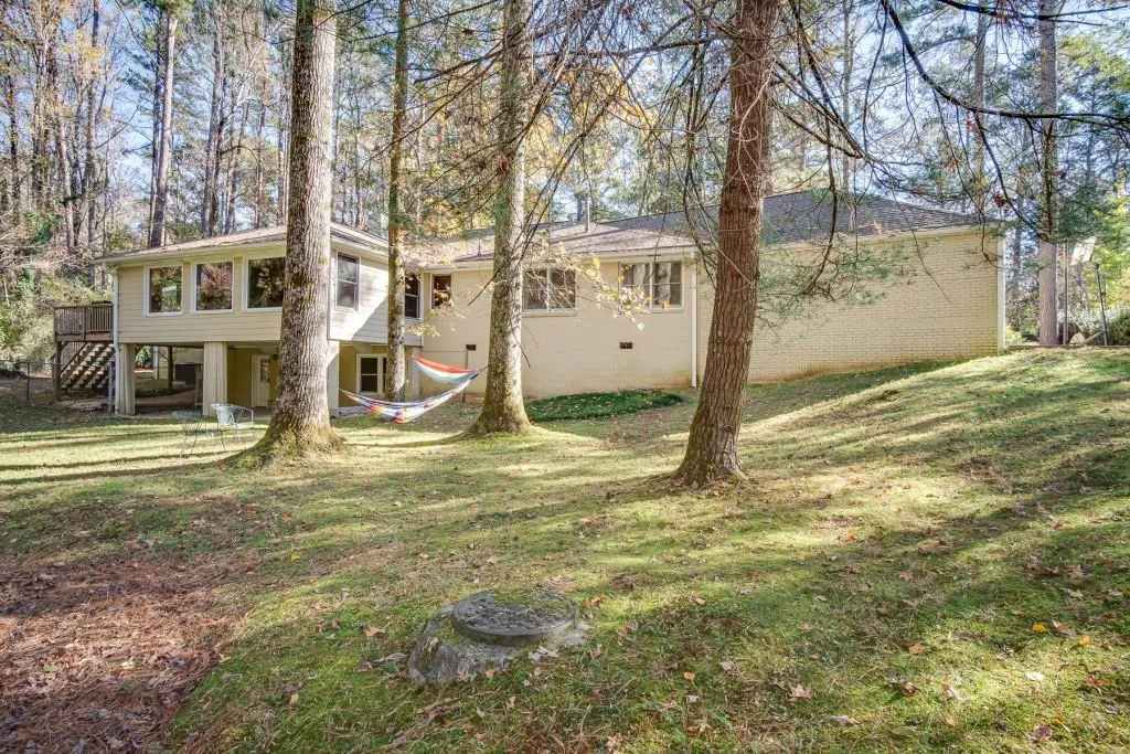 7370 Twin Branch Road, Sandy Springs, Georgia 30328, 5 Bedrooms Bedrooms, ,4 BathroomsBathrooms,Residential,Sold,7370 Twin Branch Road,6807071