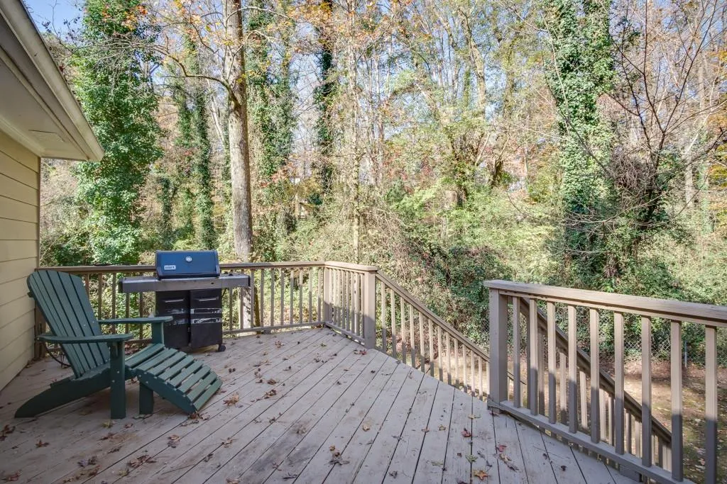 7370 Twin Branch Road, Sandy Springs, Georgia 30328, 5 Bedrooms Bedrooms, ,4 BathroomsBathrooms,Residential,Sold,7370 Twin Branch Road,6807071