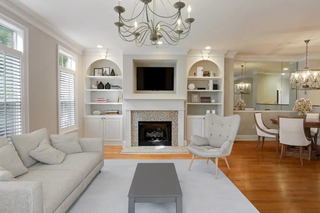 1066 Glenridge Place, Atlanta, Georgia 30342, 3 Bedrooms Bedrooms, ,2 BathroomsBathrooms,Residential,Sold,1066 Glenridge Place,6957160