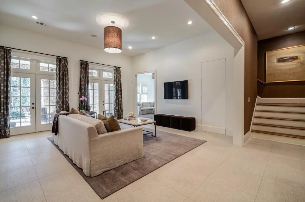 65 N Devereaux Court Nw, Atlanta, Georgia 30327, 5 Bedrooms Bedrooms, ,6 BathroomsBathrooms,Residential,Sold,65 N Devereaux Court Nw,6520206