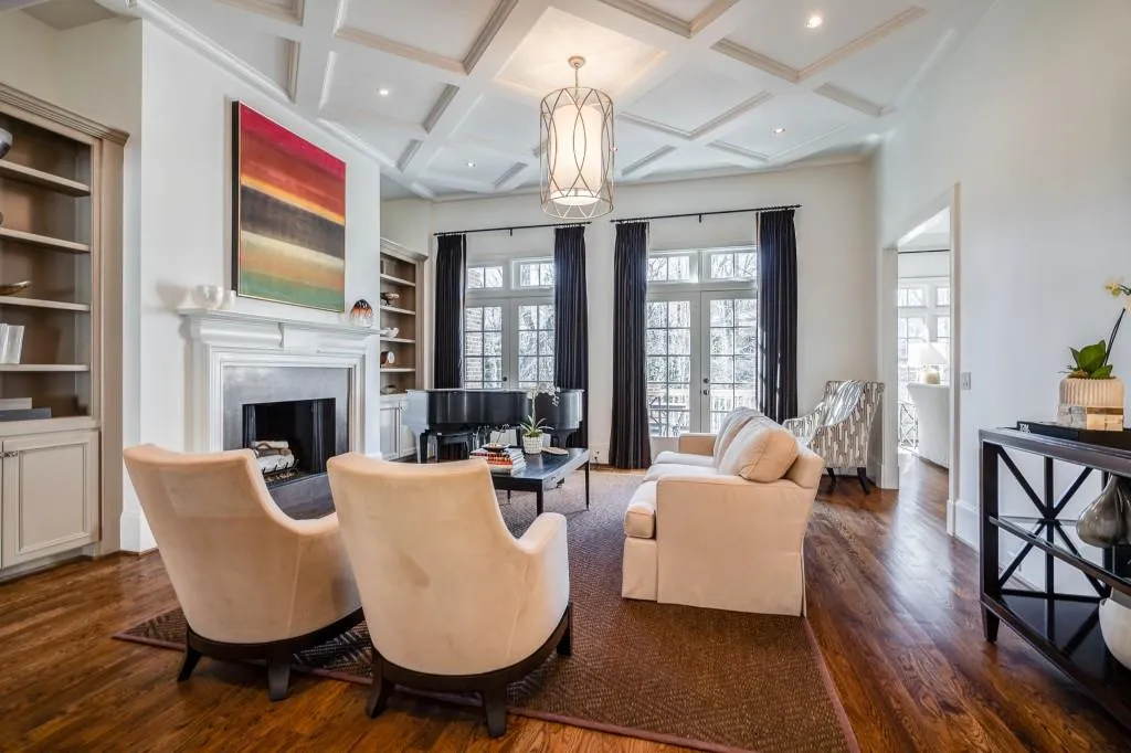 65 N Devereaux Court Nw, Atlanta, Georgia 30327, 5 Bedrooms Bedrooms, ,6 BathroomsBathrooms,Residential,Sold,65 N Devereaux Court Nw,6520206