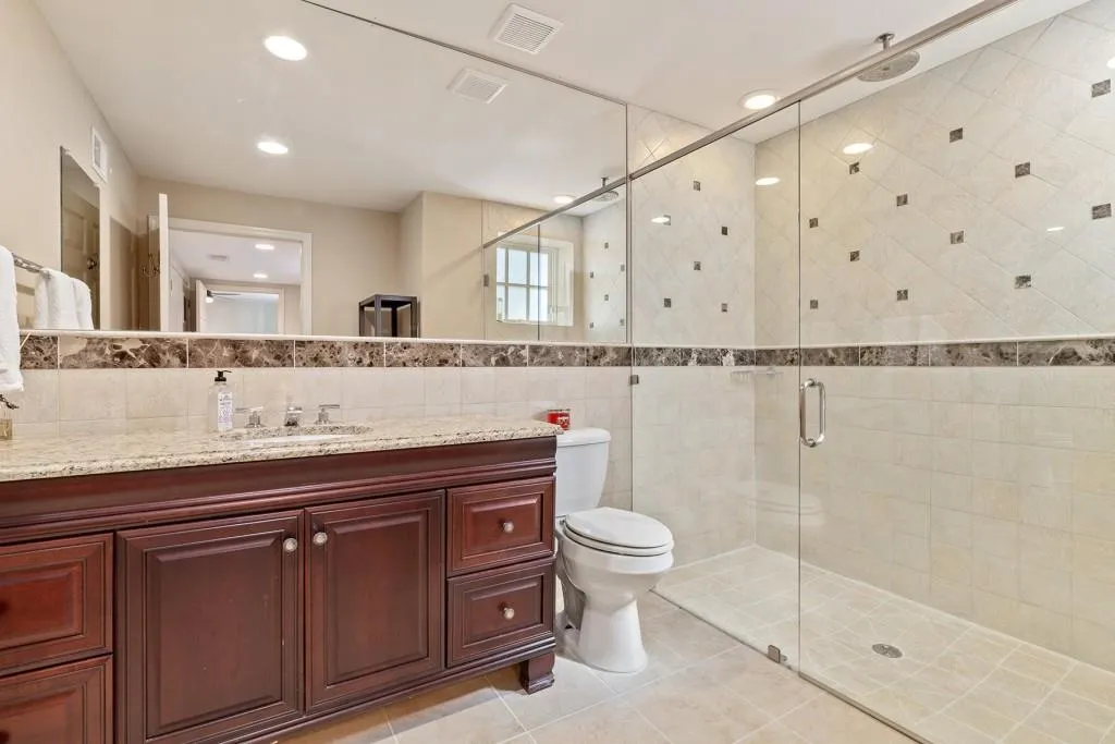 7105 Faunsworth Drive, Sandy Springs, Georgia 30328, 5 Bedrooms Bedrooms, ,3 BathroomsBathrooms,Residential,Sold,7105 Faunsworth Drive,6845752