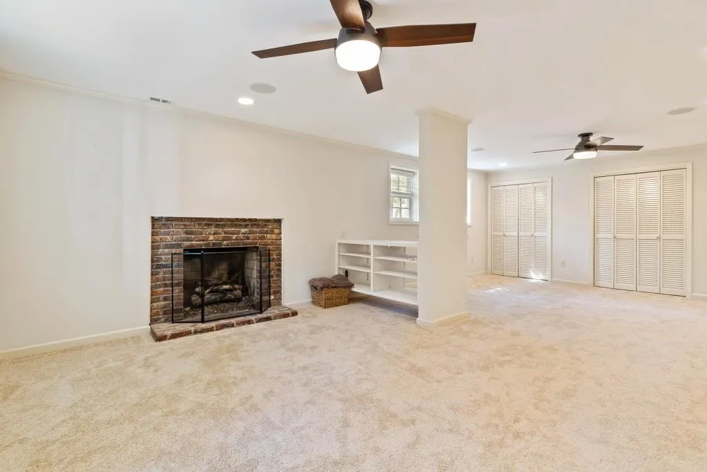 7105 Faunsworth Drive, Sandy Springs, Georgia 30328, 5 Bedrooms Bedrooms, ,3 BathroomsBathrooms,Residential,Sold,7105 Faunsworth Drive,6845752