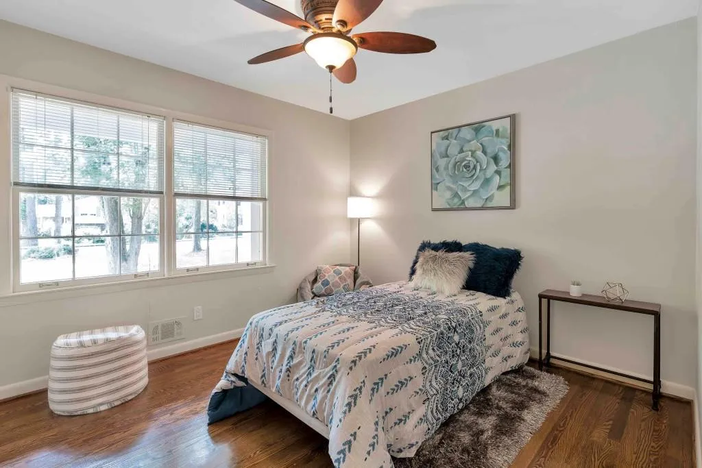 35 Whispering Way, Sandy Springs, Georgia 30328, 4 Bedrooms Bedrooms, ,3 BathroomsBathrooms,Residential,Sold,35 Whispering Way,6919712