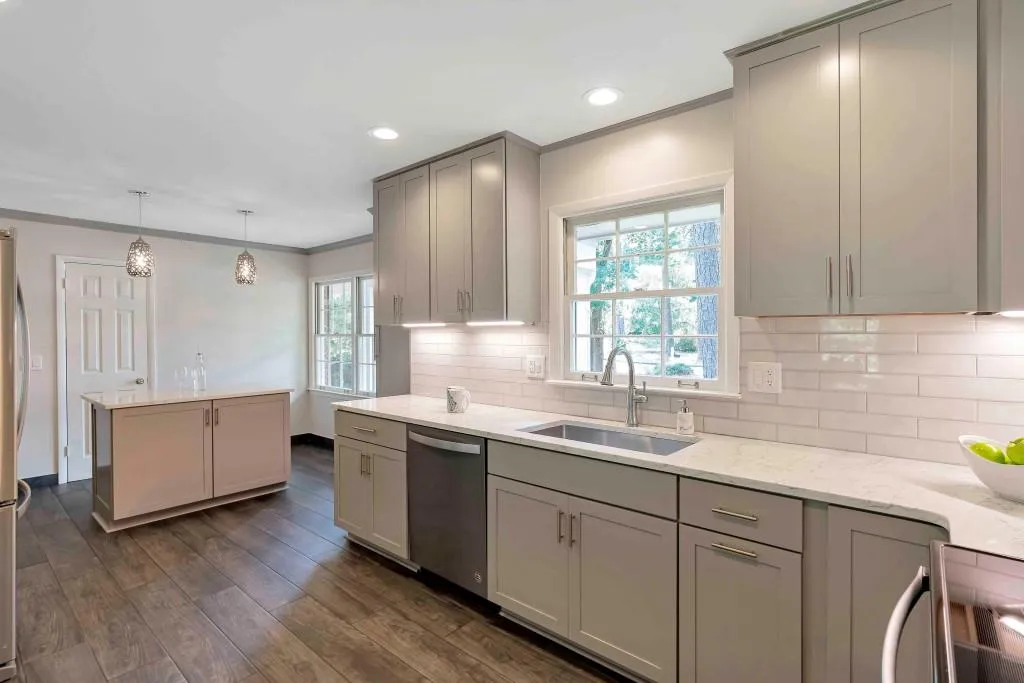 35 Whispering Way, Sandy Springs, Georgia 30328, 4 Bedrooms Bedrooms, ,3 BathroomsBathrooms,Residential,Sold,35 Whispering Way,6919712