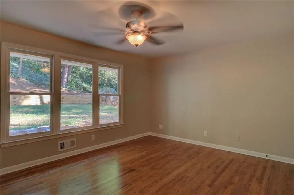 360 Earlston Drive, Sandy Springs, Georgia 30328, 4 Bedrooms Bedrooms, ,3 BathroomsBathrooms,Residential,Sold,360 Earlston Drive,5745471