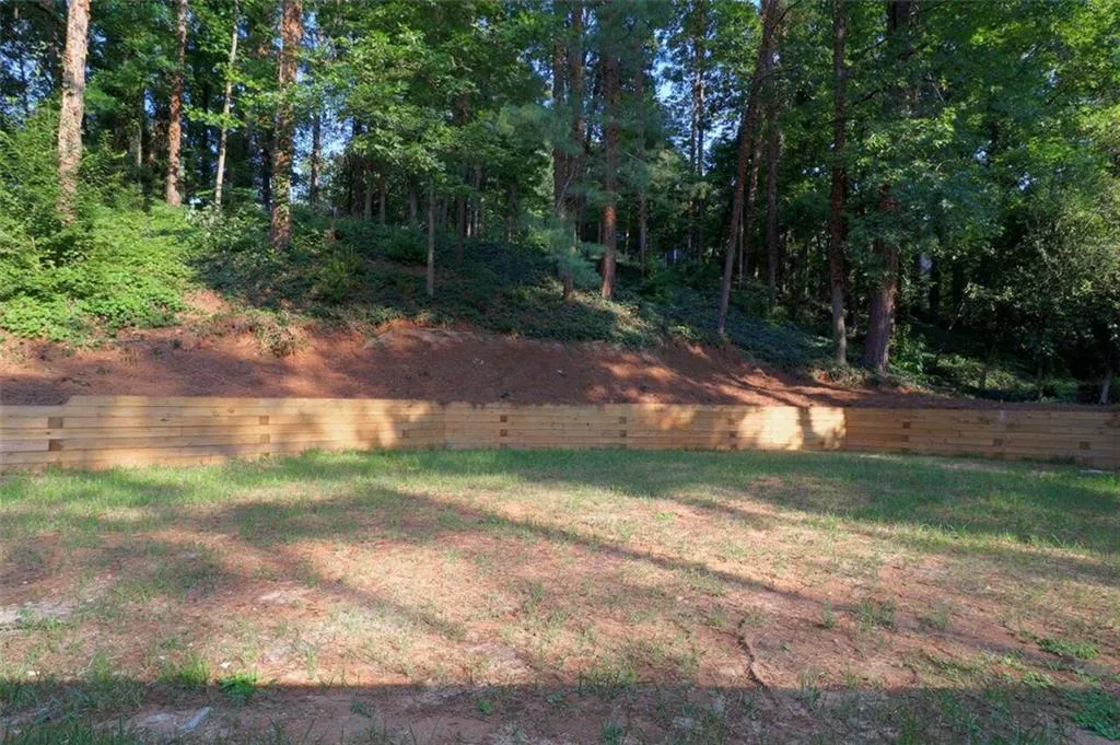 360 Earlston Drive, Sandy Springs, Georgia 30328, 4 Bedrooms Bedrooms, ,3 BathroomsBathrooms,Residential,Sold,360 Earlston Drive,5745471