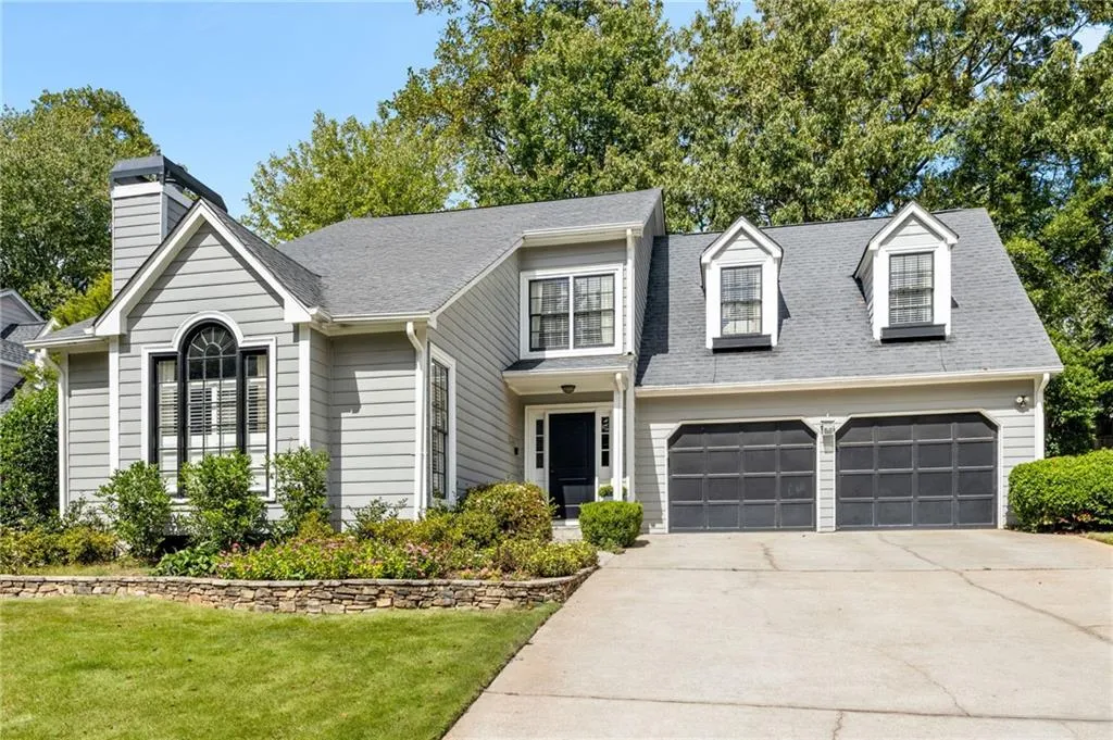 1094 Club Trace Ne, Atlanta, Georgia 30319, 3 Bedrooms Bedrooms, ,2 BathroomsBathrooms,Residential,Sold,1094 Club Trace Ne,7616331
