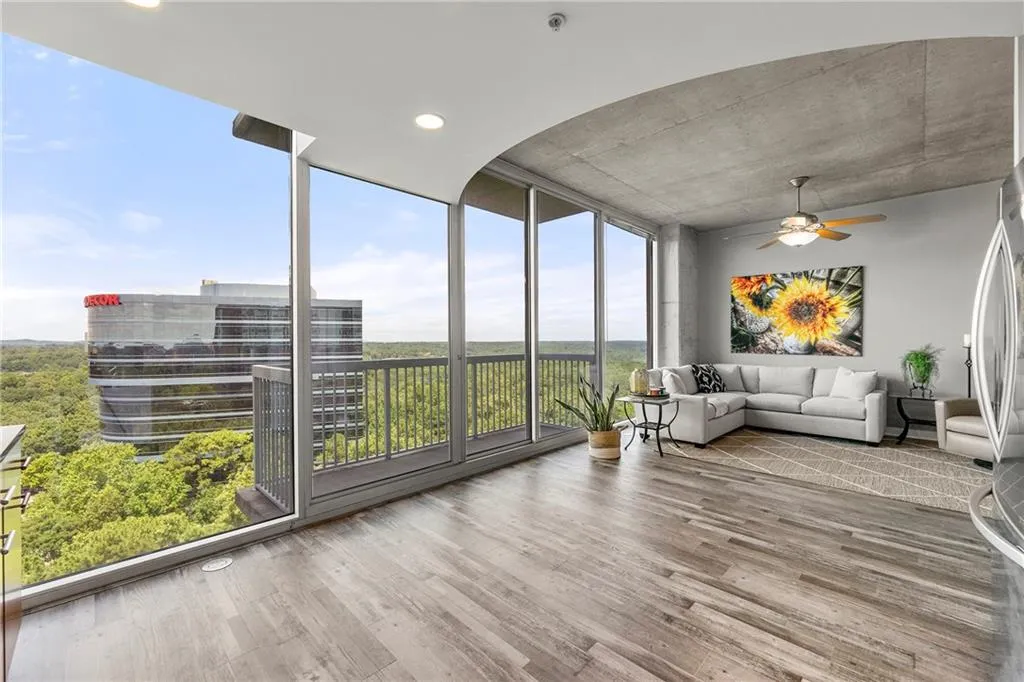 3300 Windy Ridge Parkway Se Unit 1307, Atlanta, Georgia 30339, 1 Bedroom Bedrooms, ,1 BathroomBathrooms,Residential,For Sale,3300 Windy Ridge Parkway Se Unit 1307,7625798